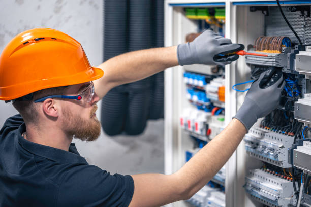 Best Affordable Emergency Electrician  in Browns Point, WA